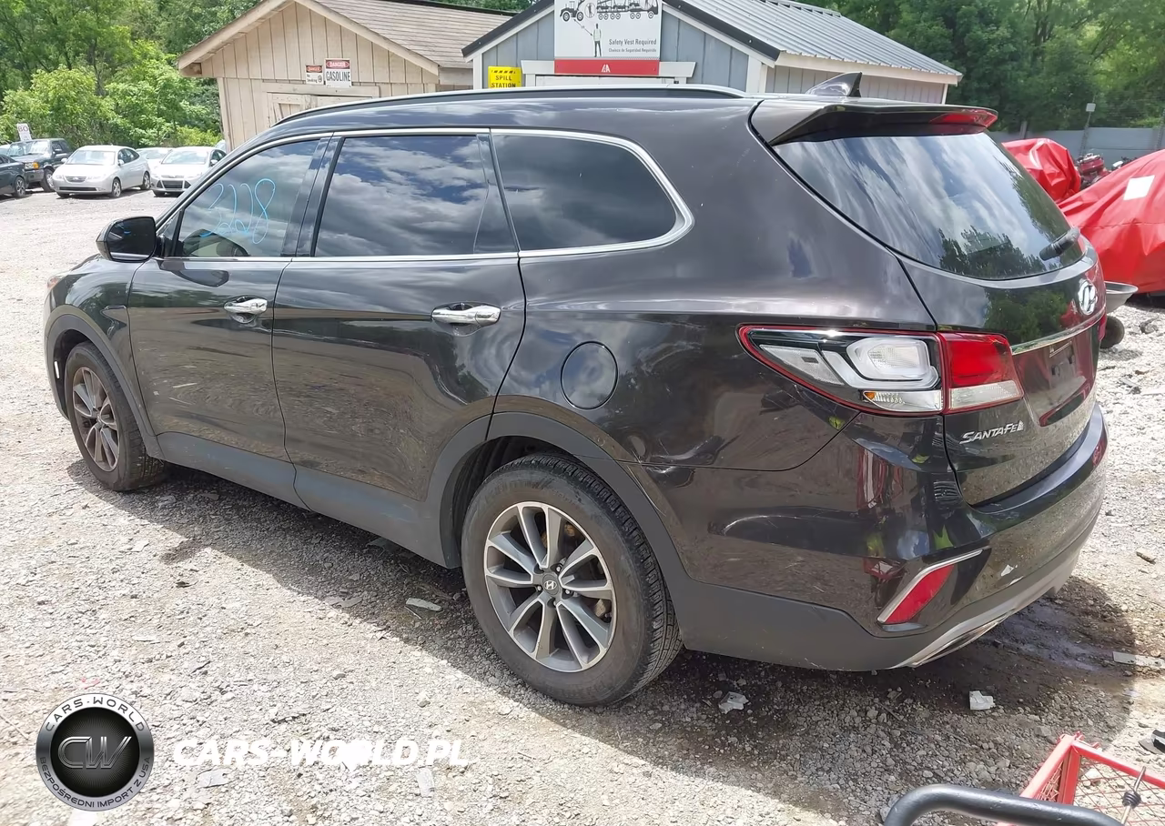 2017 Hyundai Santa Fe Se VIN:KM8SMDHF7HU209748 - 3