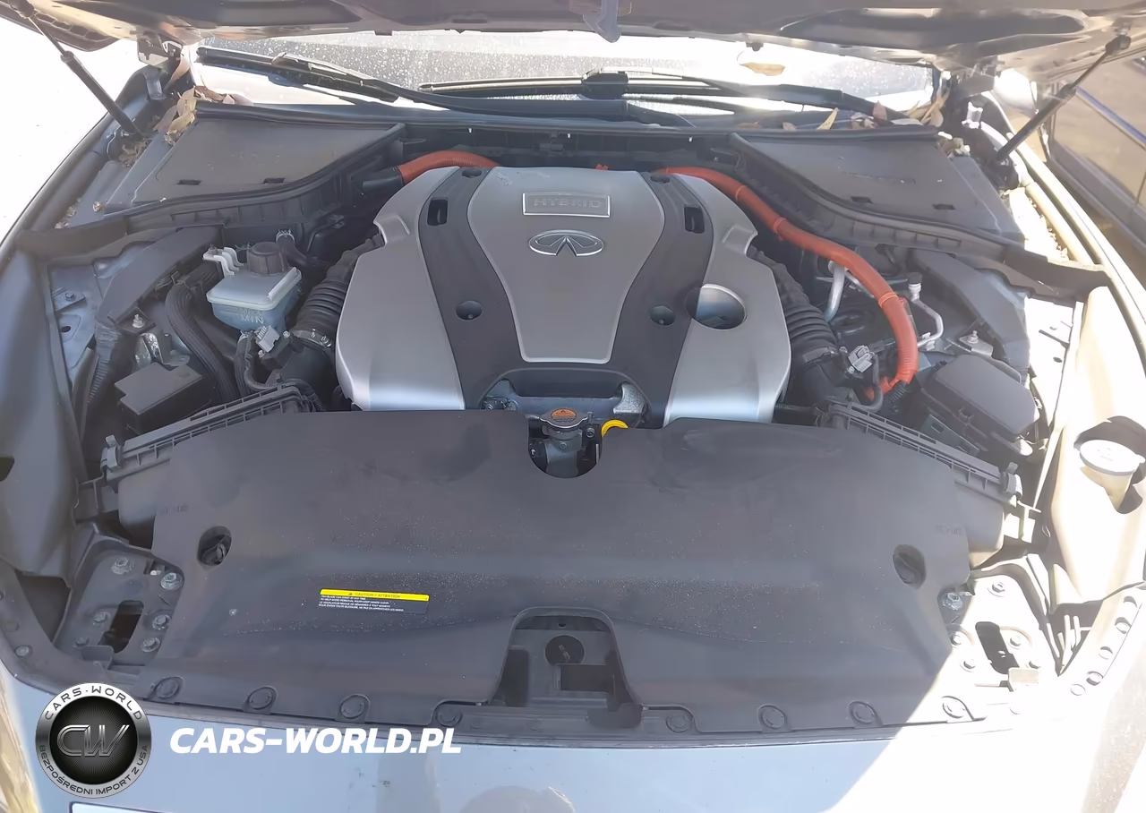 2015 Infiniti Q50 Hybrid Premium VIN:JN1AV7AP3FM790036 - 10