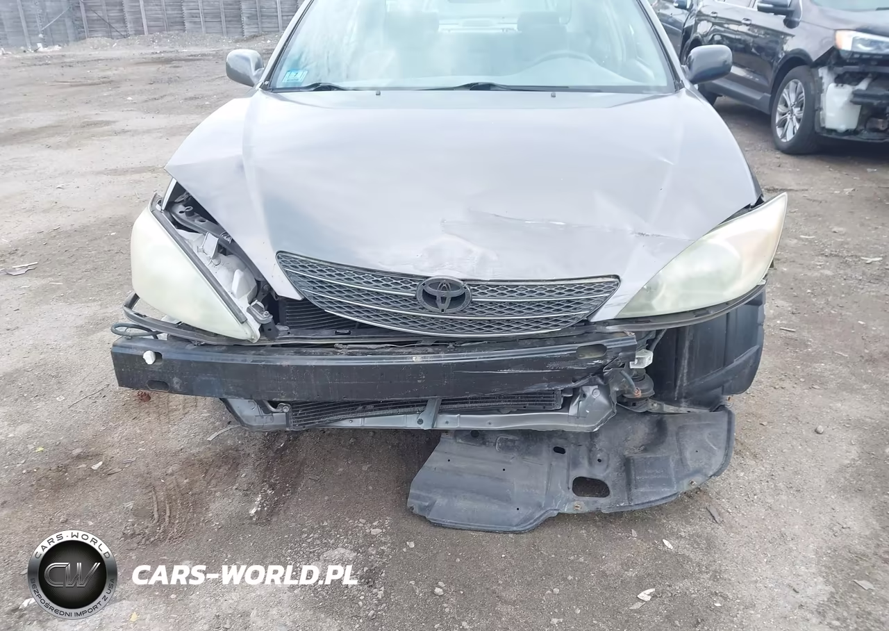 2004 Toyota Camry Le VIN:4T1BE32K34U932973 - 13