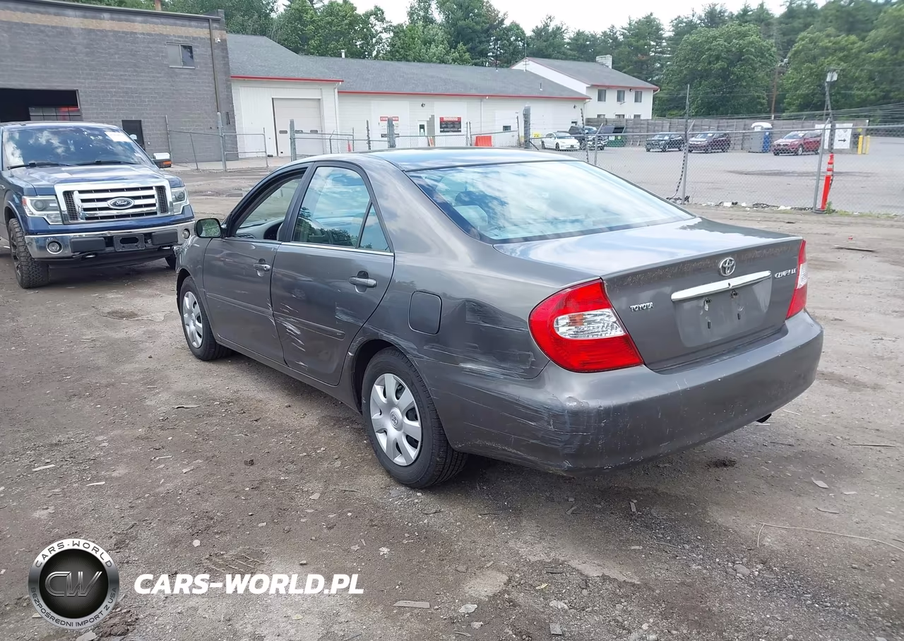 2004 Toyota Camry Le VIN:4T1BE32K34U932973 - 3