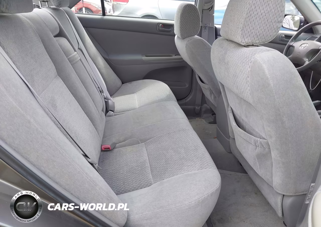 2004 Toyota Camry Le VIN:4T1BE32K34U932973 - 8