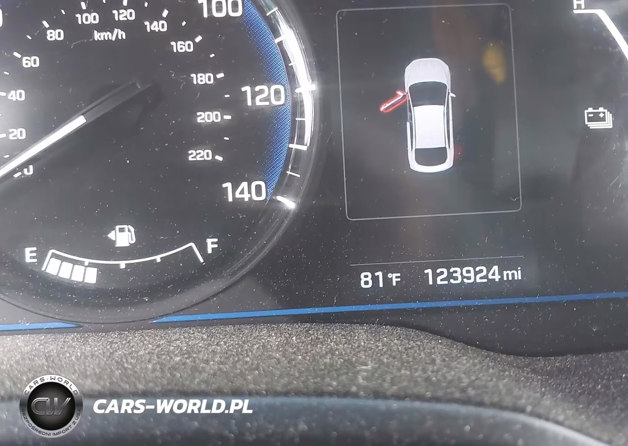 2018 Hyundai Ioniq Hybrid Blue VIN:KMHC65LC4JU102924 - 15