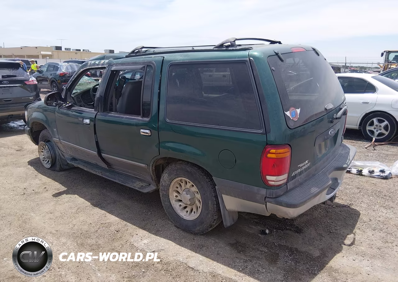 2000 Ford Explorer Xlt VIN:1FMZU83P1YZA73092 - 3