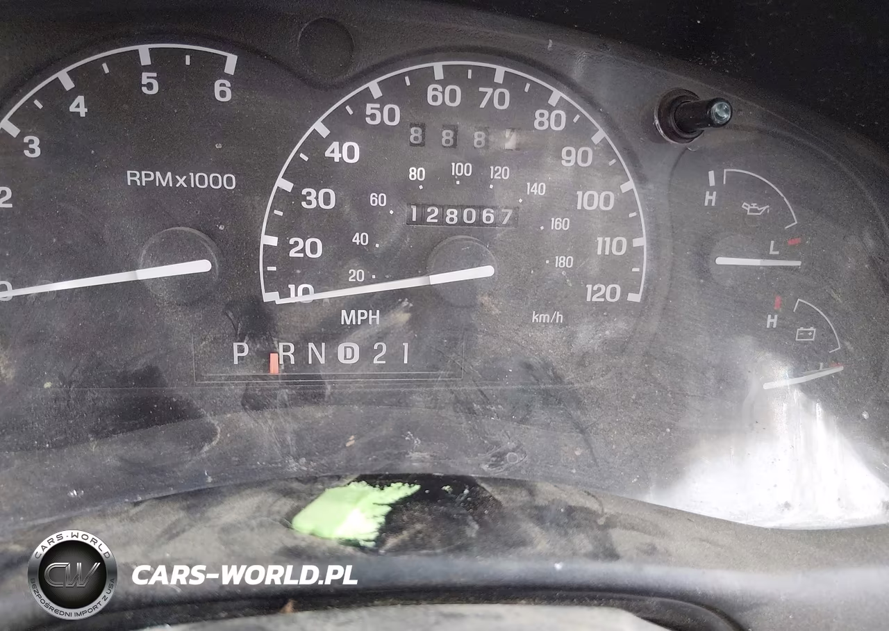 2000 Ford Explorer Xlt VIN:1FMZU83P1YZA73092 - 7