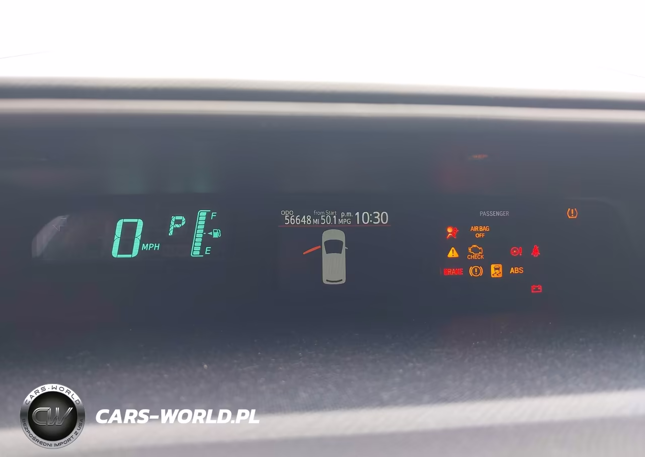 2013 Toyota Prius C Two VIN:JTDKDTB35D1044629 - 7