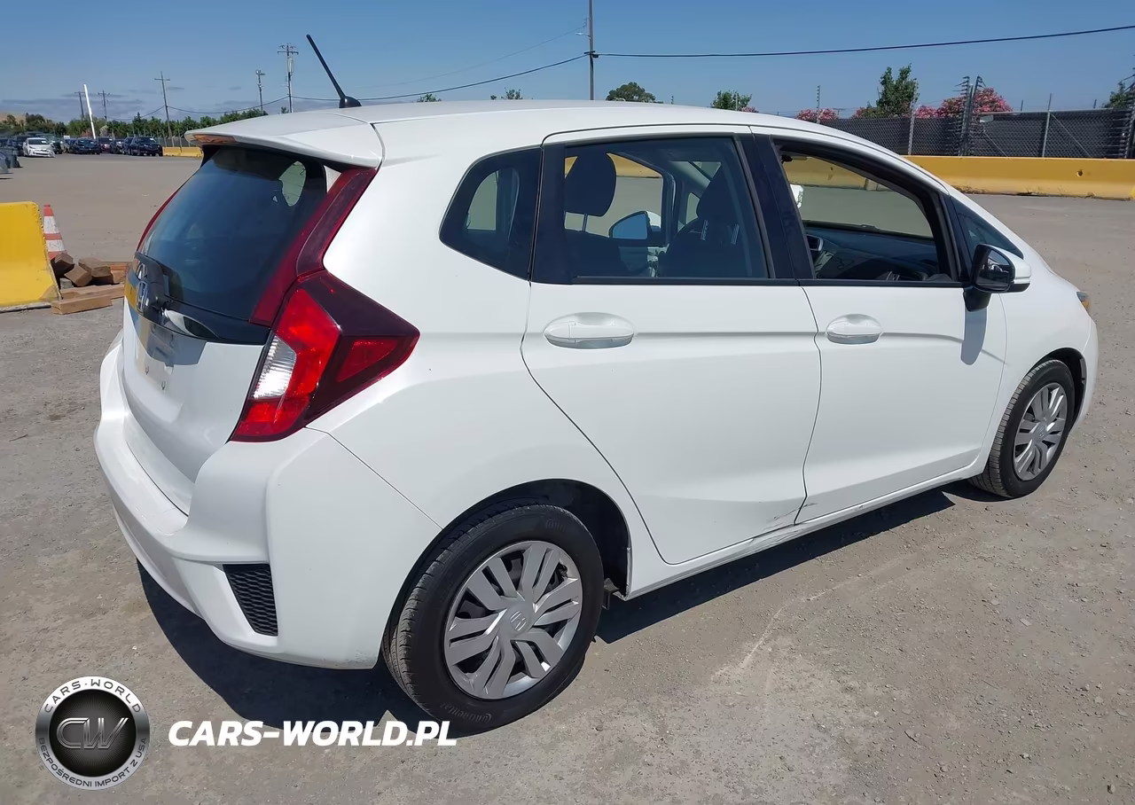 2017 Honda Fit Lx VIN:3HGGK5H53HM710185 - 4
