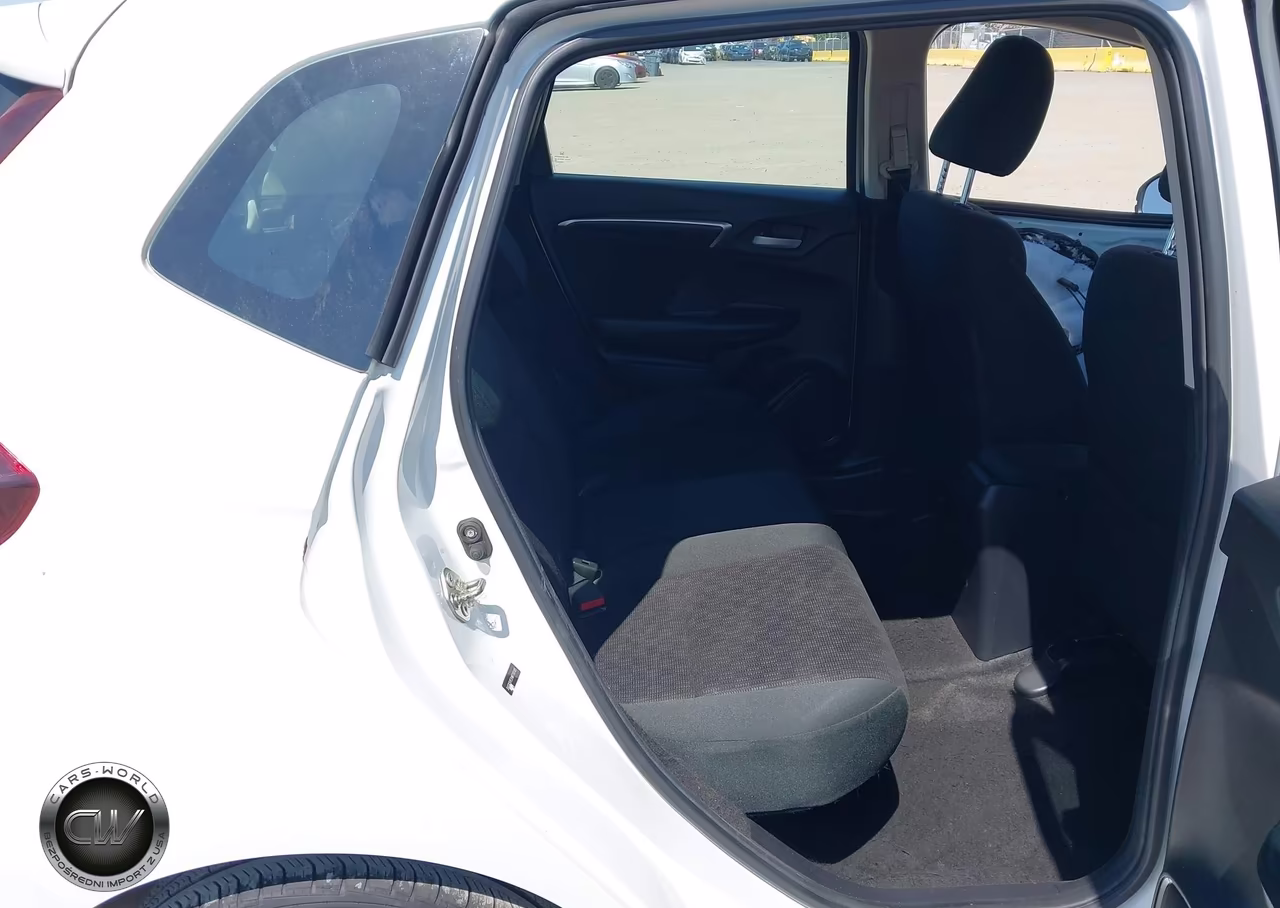 2017 Honda Fit Lx VIN:3HGGK5H53HM710185 - 8