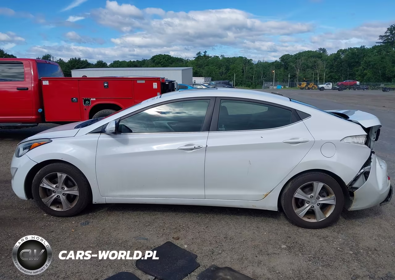 2016 Hyundai Elantra Value Edition VIN:5NPDH4AE2GH775005 - 15