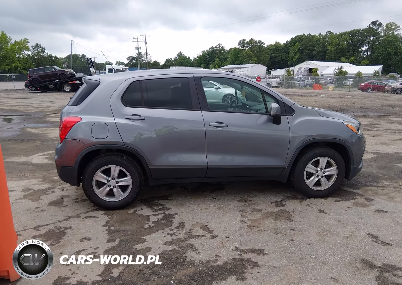 2020 Chevrolet Trax Fwd Ls VIN:3GNCJKSB7LL147001 - 13