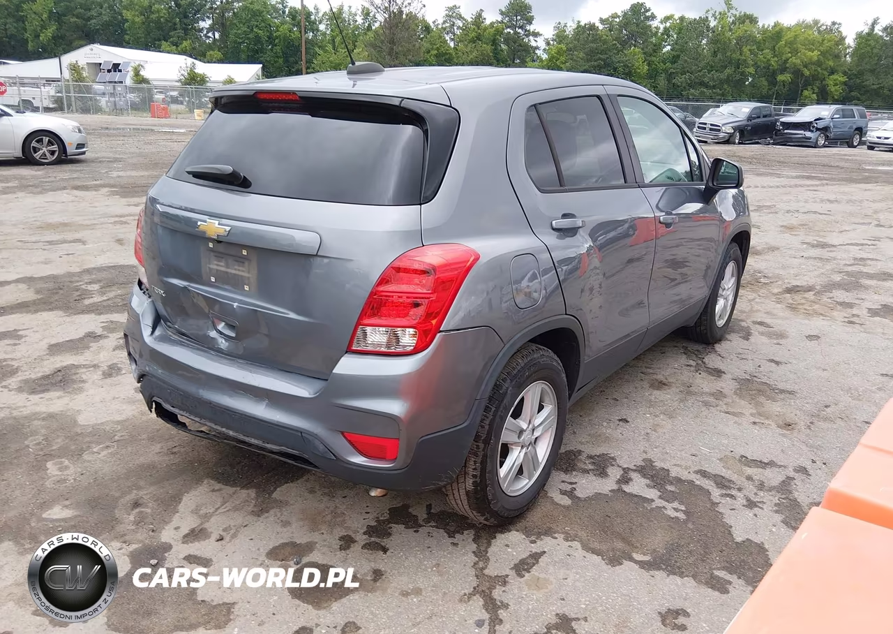 2020 Chevrolet Trax Fwd Ls VIN:3GNCJKSB7LL147001 - 4