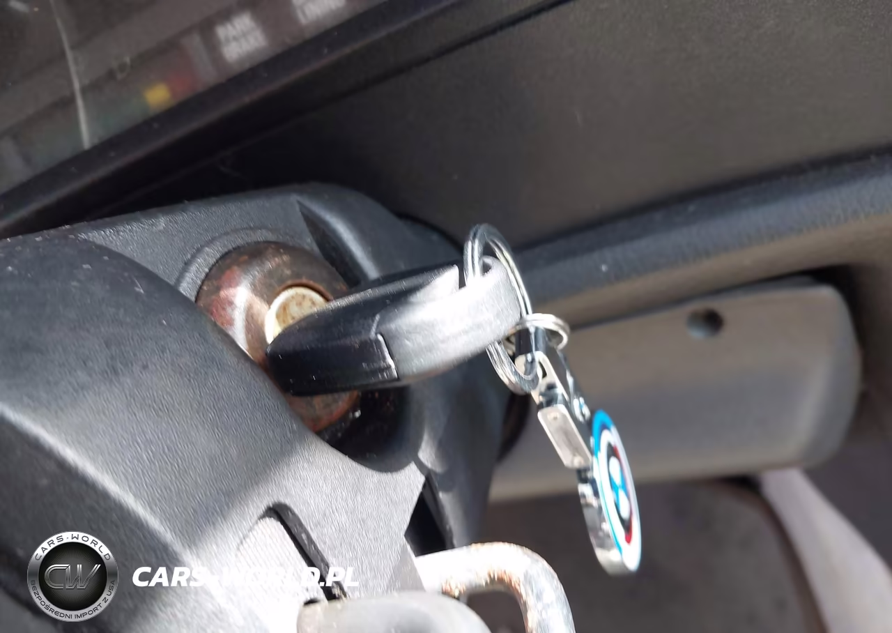 1991 BMW 325 Ic Automatic VIN:WBABB2315MEC24277 - 11
