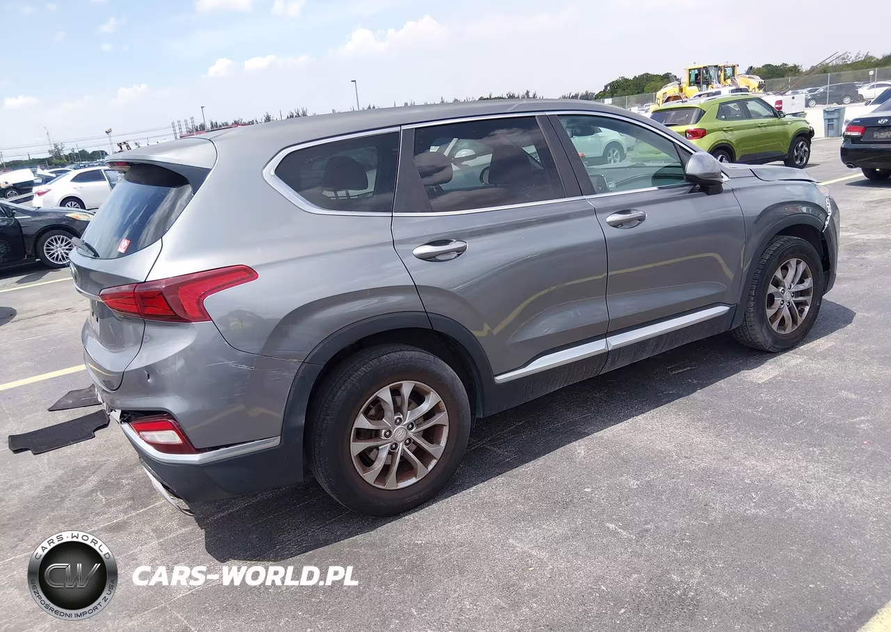 2019 Hyundai Santa Fe Se VIN:5NMS23AD9KH031773 - 4