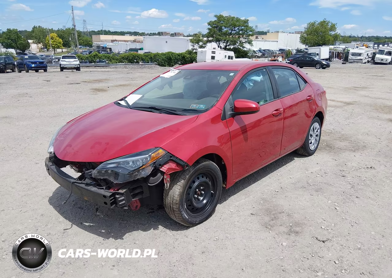 2018 Toyota Corolla Le VIN:2T1BURHE6JC095804 - 2