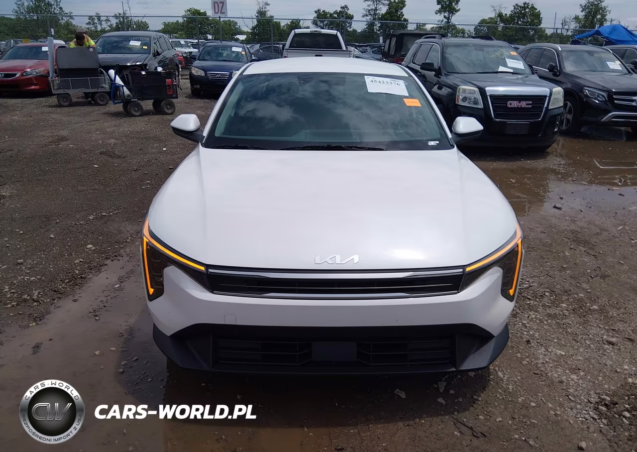 2025 Kia K4 Lxs VIN:3KPFT4DEXSE144602 - 13