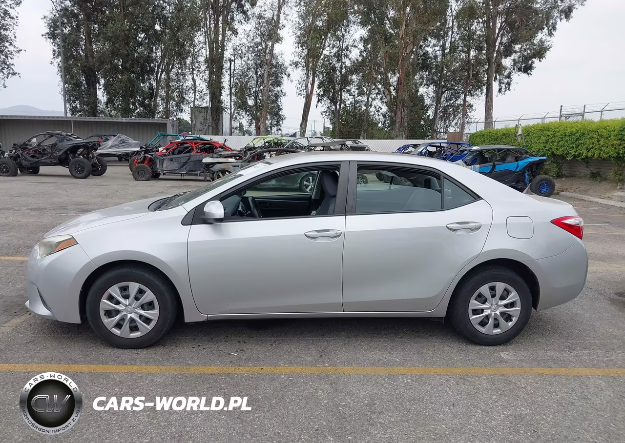 2015 Toyota Corolla L VIN:5YFBURHE0FP223073 - 15
