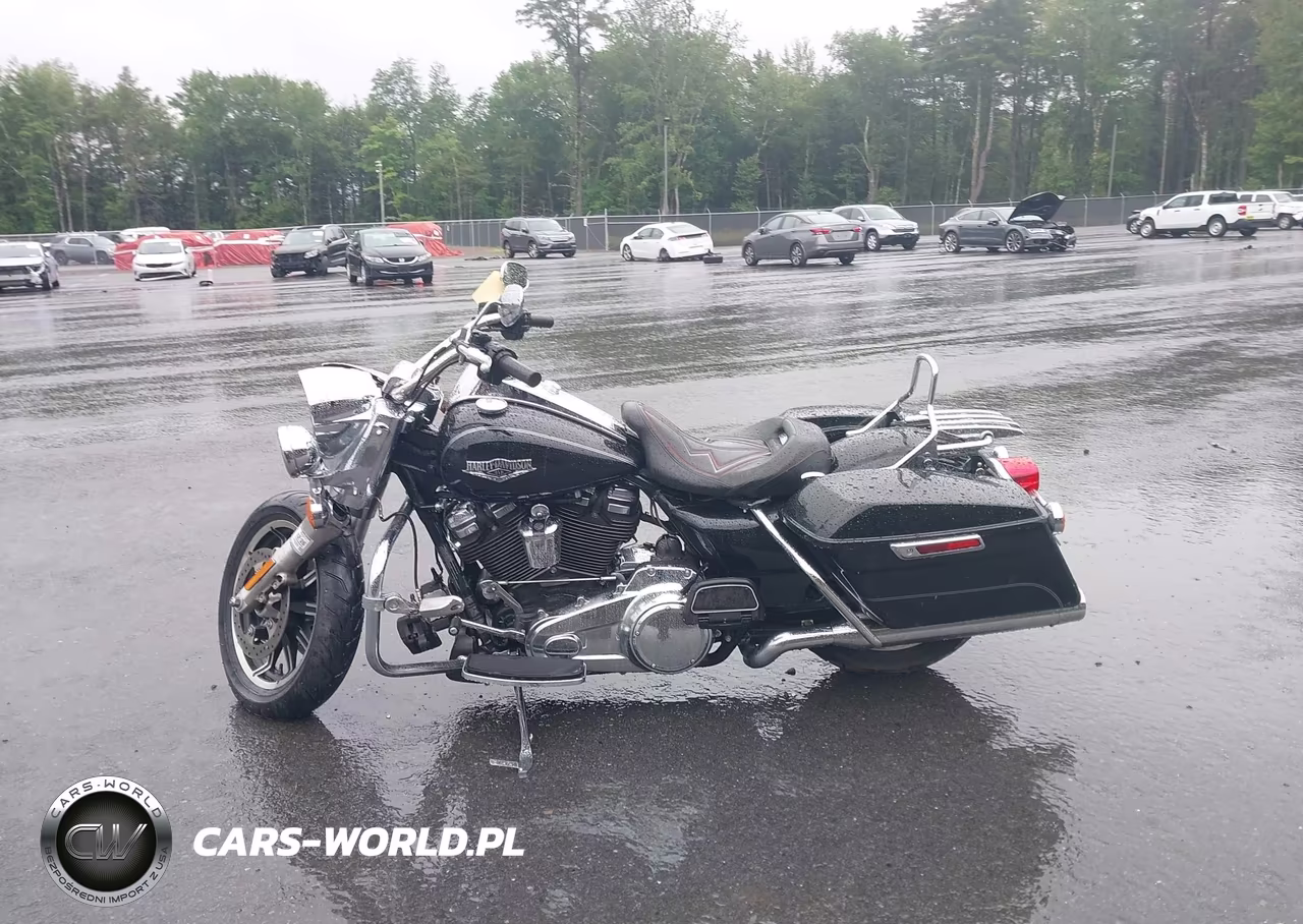 2017 Harley-Davidson Flhr Road King VIN:1HD1FBC1XHB682709 - 12