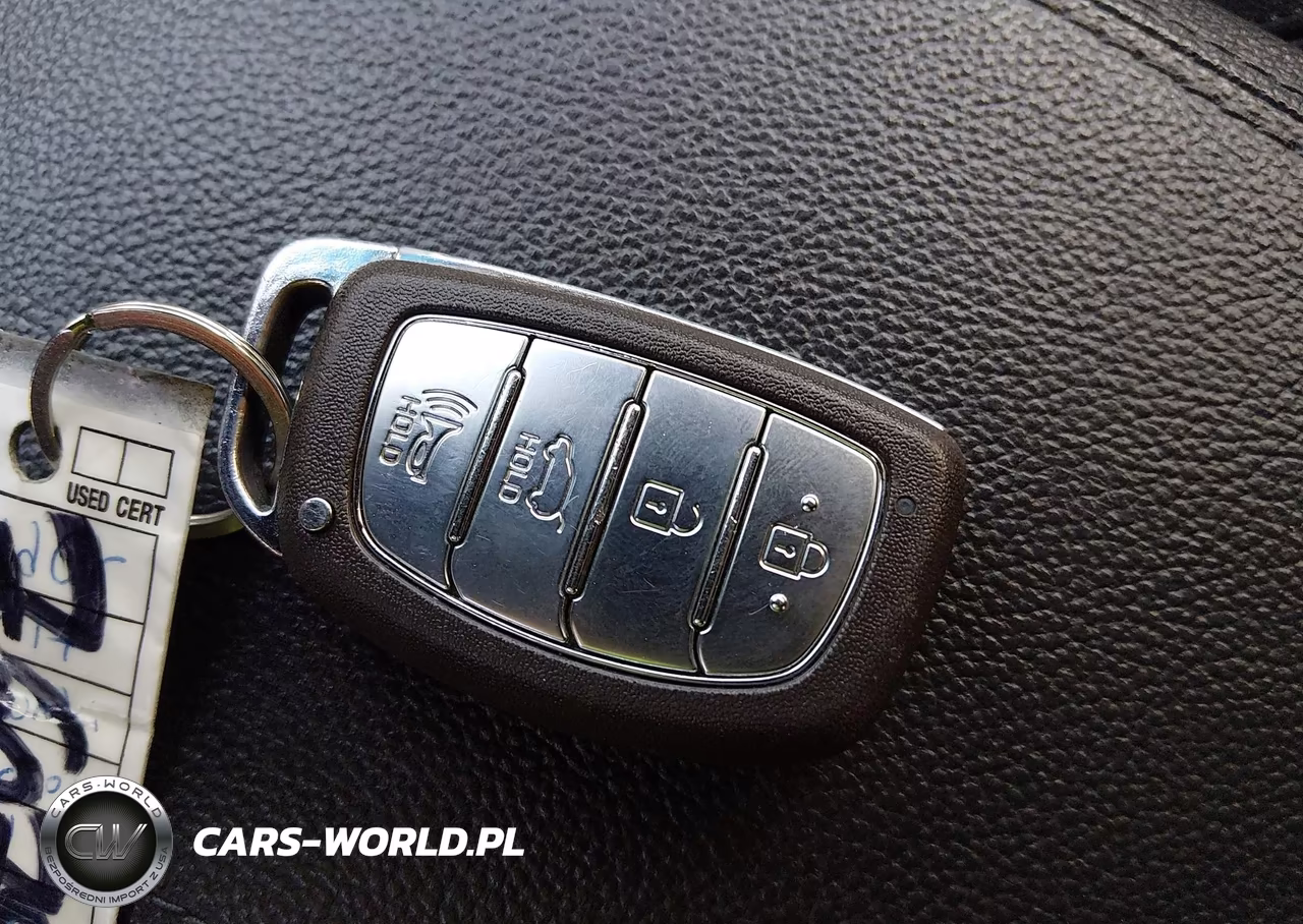 2017 Hyundai Tucson Limited VIN:KM8J3CA45HU476078 - 11