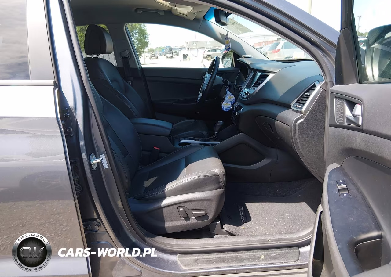 2017 Hyundai Tucson Limited VIN:KM8J3CA45HU476078 - 5