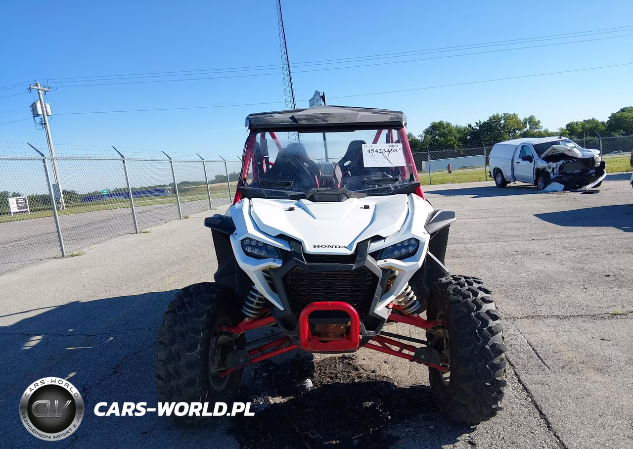 2023 Honda Sxs1000 S4X VIN:1HFVE06F1P4300603 - 5