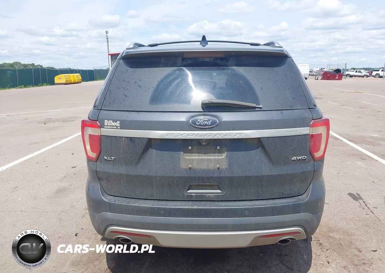 2017 Ford Explorer Xlt VIN:1FM5K8D85HGB31485 - 16