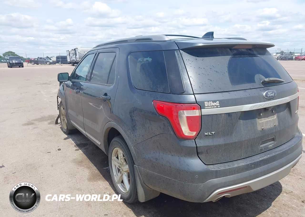 2017 Ford Explorer Xlt VIN:1FM5K8D85HGB31485 - 3