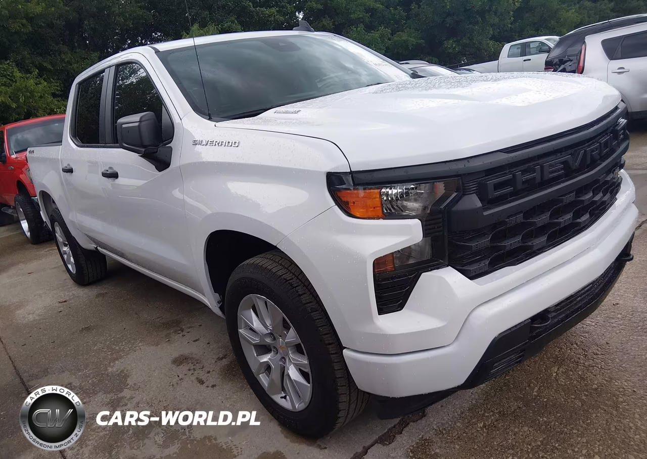 2026 Chevrolet Silverado K1500 Custom – zdjęcie 1 z 16
