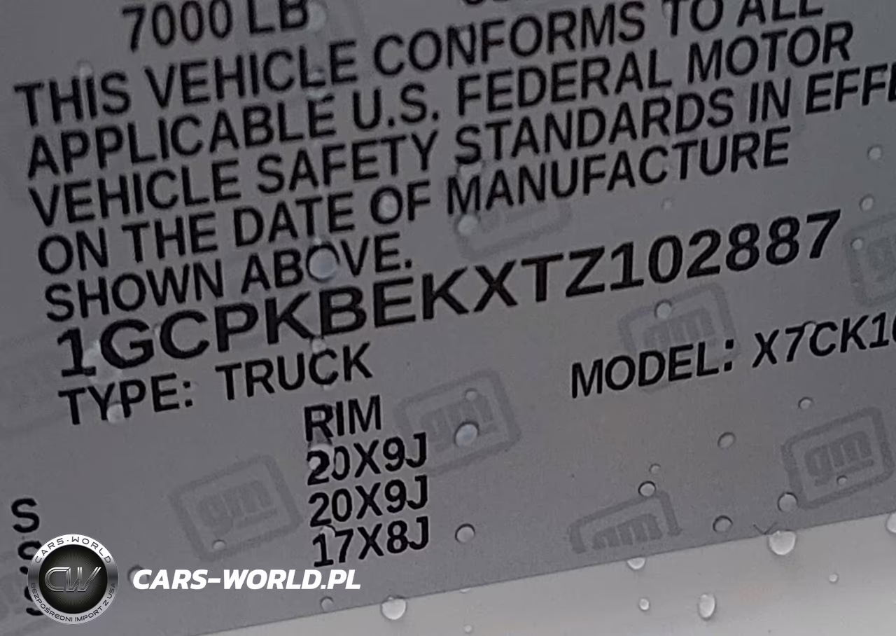 2026 Chevrolet Silverado K1500 Custom VIN:1GCPKBEKXTZ102887 - 9
