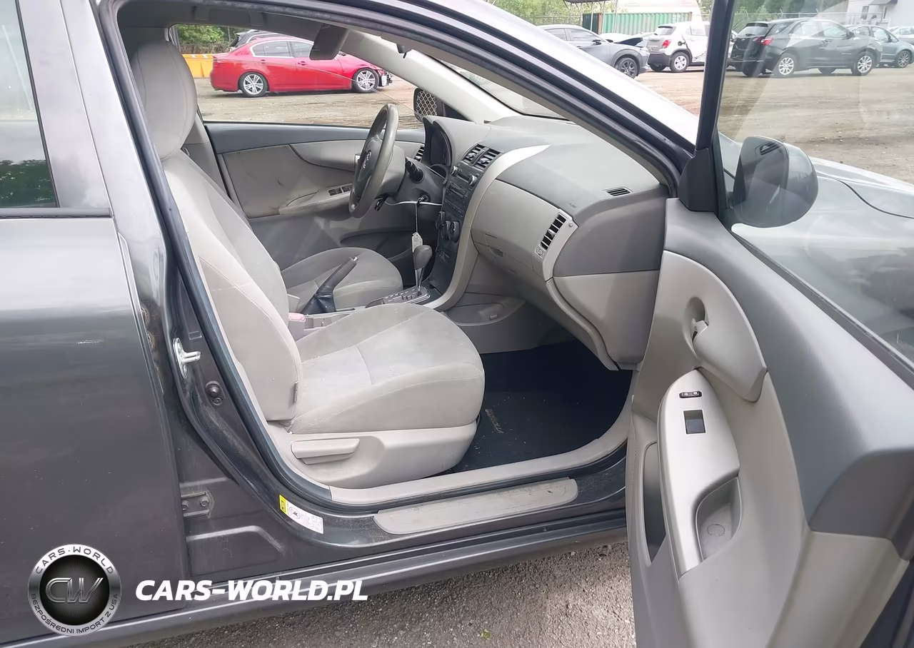 2010 Toyota Corolla Le VIN:2T1BU4EE2AC530082 - 5