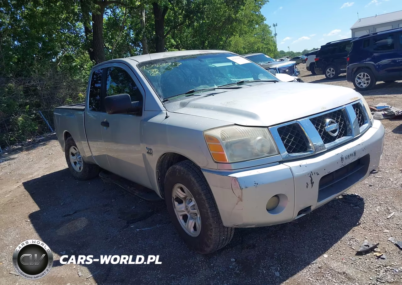 2004 Nissan Titan Xe