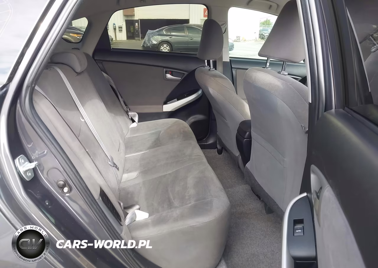 2014 Toyota Prius Plug-In VIN:JTDKN3DP8E3050119 - 8