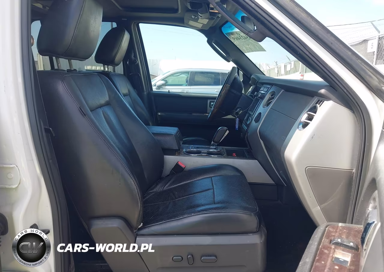 2010 Ford Expedition Limited VIN:1FMJU1K59AEB60305 - 5