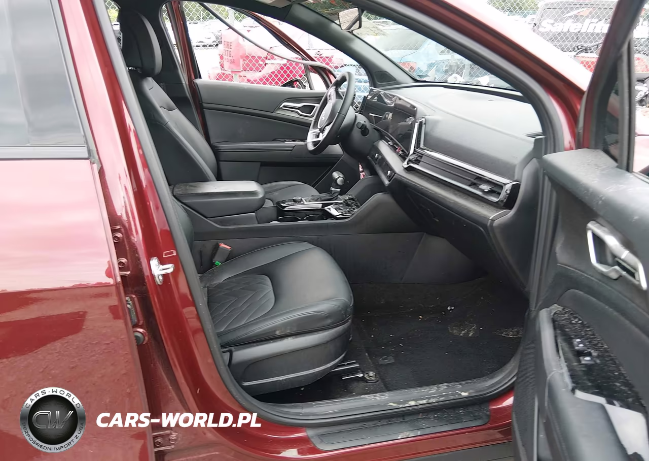 2025 Kia Sportage X-Line VIN:5XYK6CDF4SG254539 - 5