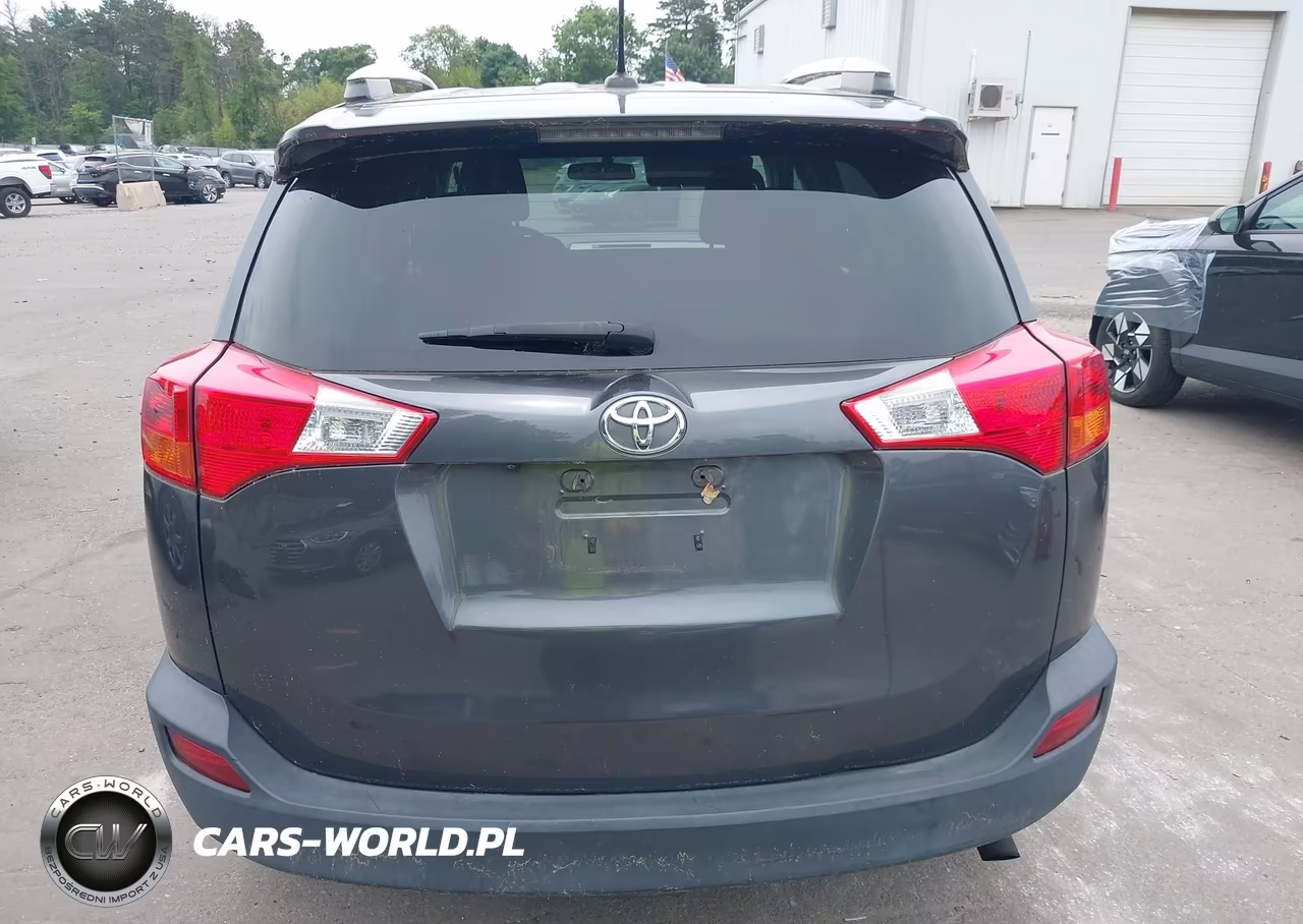 2015 Toyota Rav4 Xle VIN:2T3RFREV4FW292416 - 17