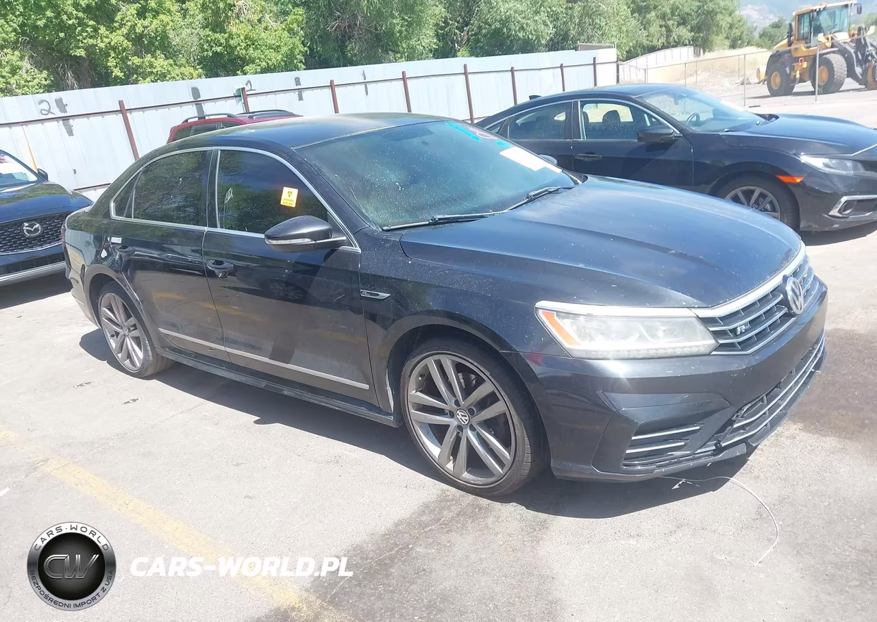 2017 Volkswagen Passat 1.8T R-Line