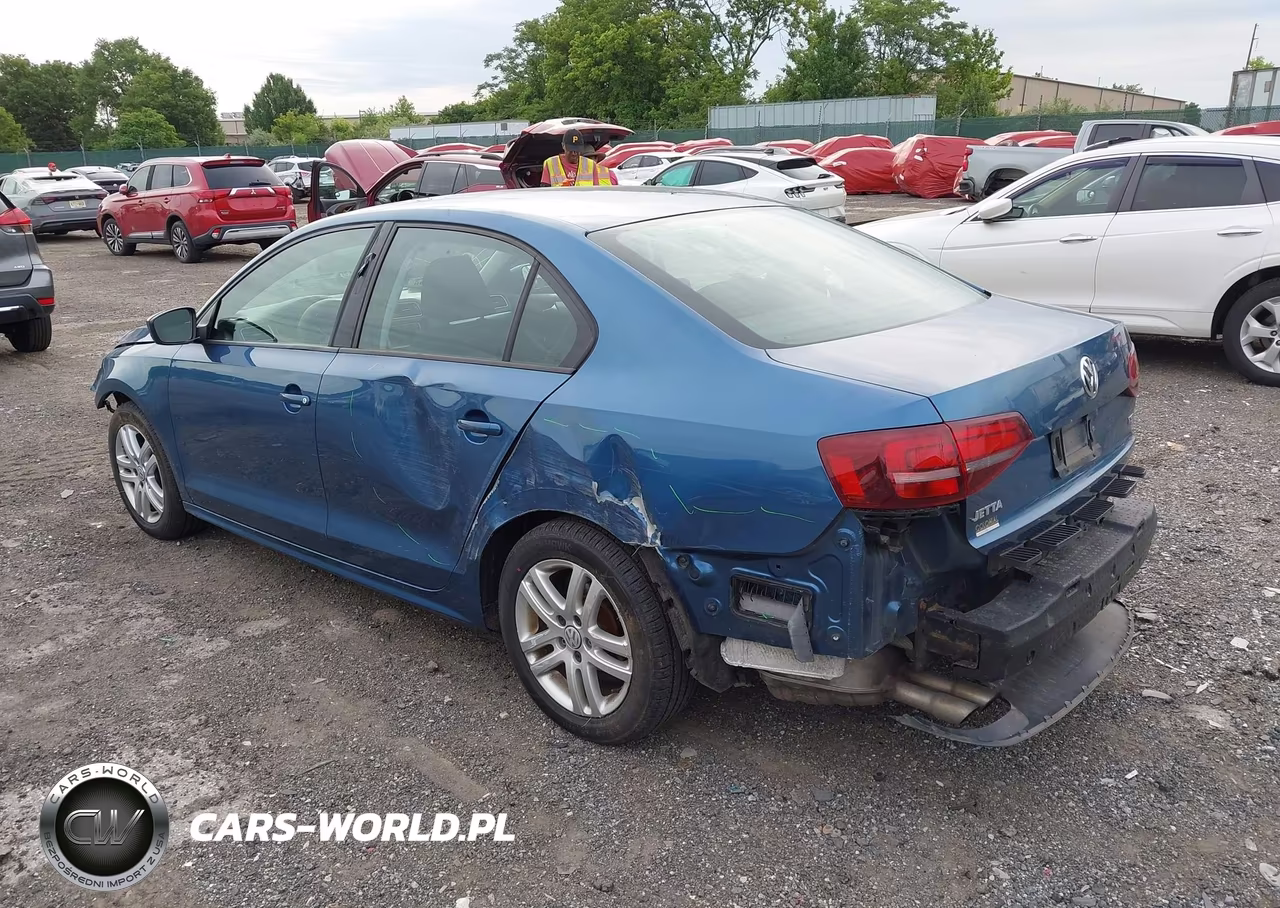 2018 Volkswagen Jetta 1.4T S VIN:3VW2B7AJ7JM229676 - 3