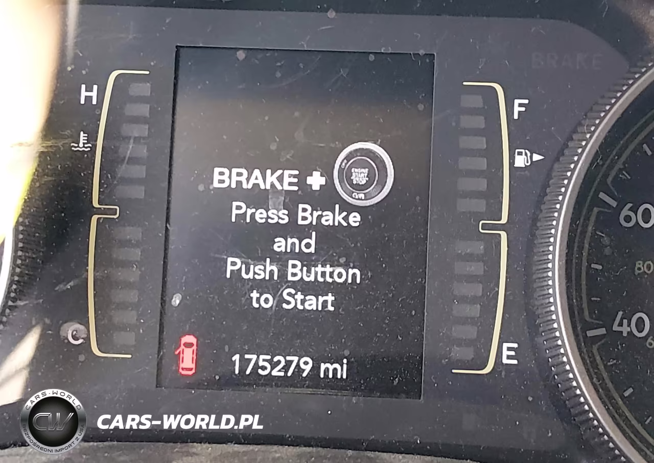 2019 Jeep Cherokee Latitude Plus 4X4 VIN:1C4PJMLB6KD441966 - 15
