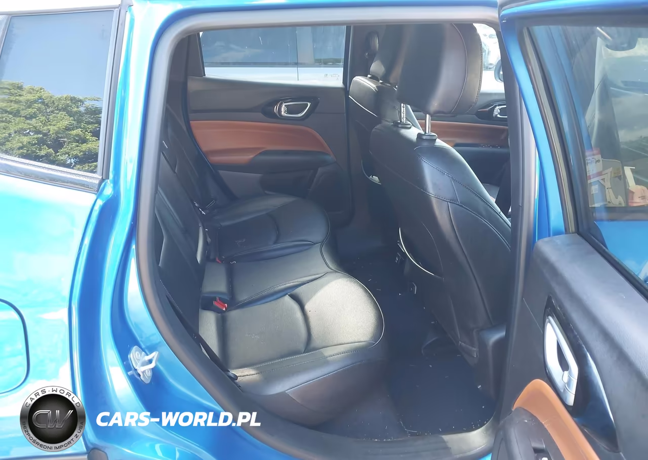 2025 Jeep Compass Limited 4X4 VIN:3C4NJDCN3ST542720 - 8