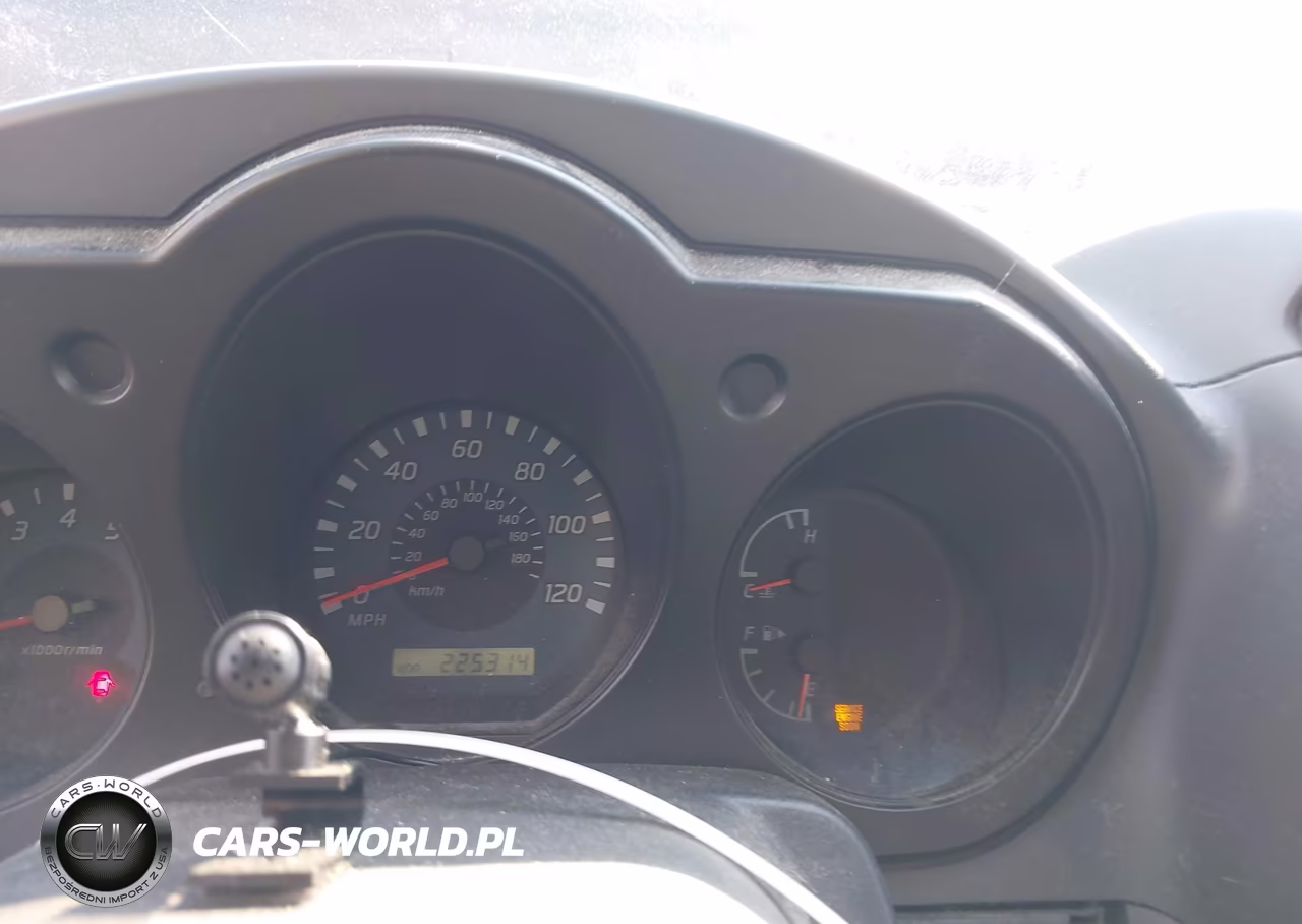 2004 Nissan Frontier Xe-V6 VIN:1N6ED29X24C449817 - 7