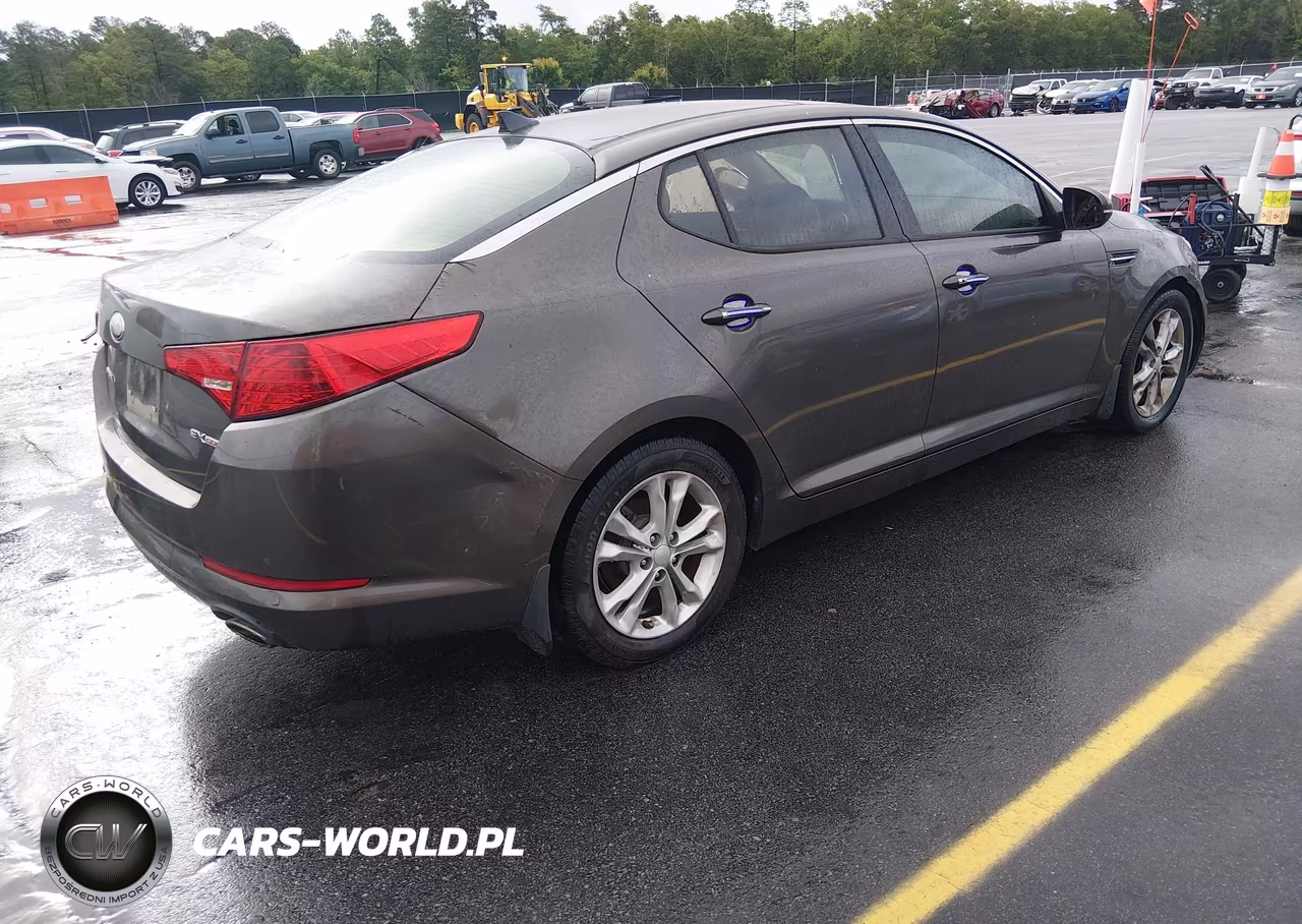 2013 Kia Optima Ex VIN:5XXGN4A79DG215786 - 4