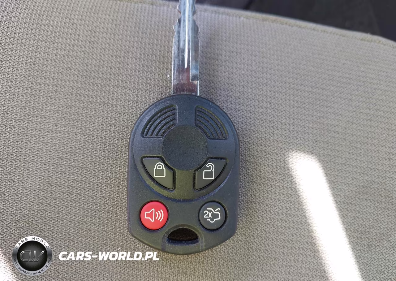 2010 Ford Fusion Hybrid VIN:3FADP0L34AR106798 - 11