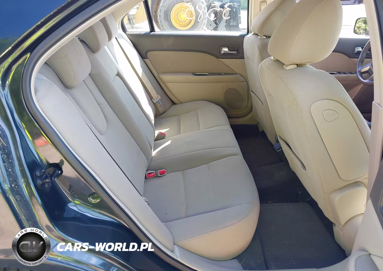 2010 Ford Fusion Hybrid VIN:3FADP0L34AR106798 - 8