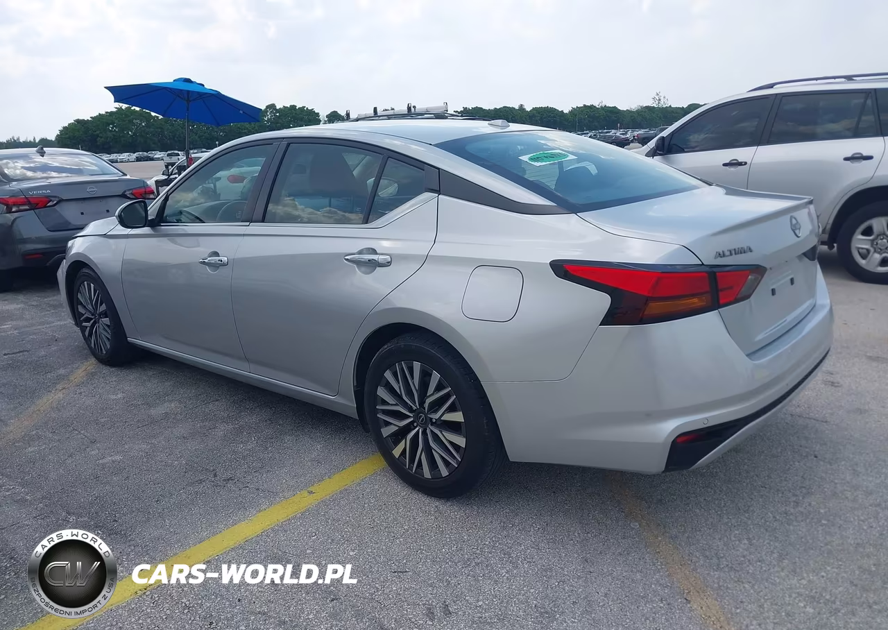 2023 Nissan Altima 2.5 Sv VIN:1N4BL4DV1PN341794 - 3