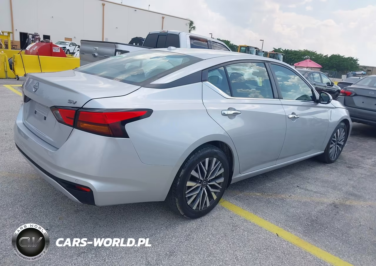 2023 Nissan Altima 2.5 Sv VIN:1N4BL4DV1PN341794 - 4