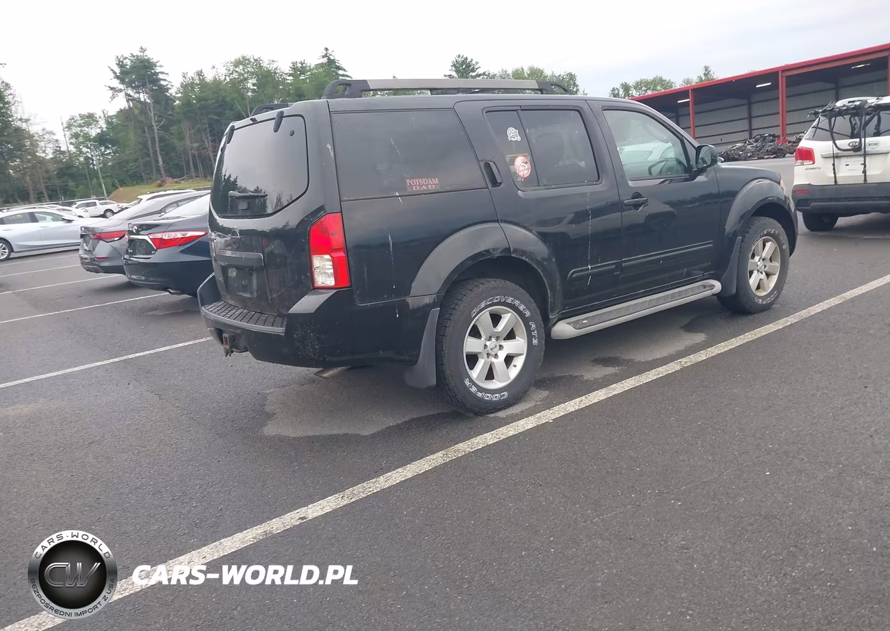 2011 Nissan Pathfinder VIN:5N1AR1NB1BC633307 - 4