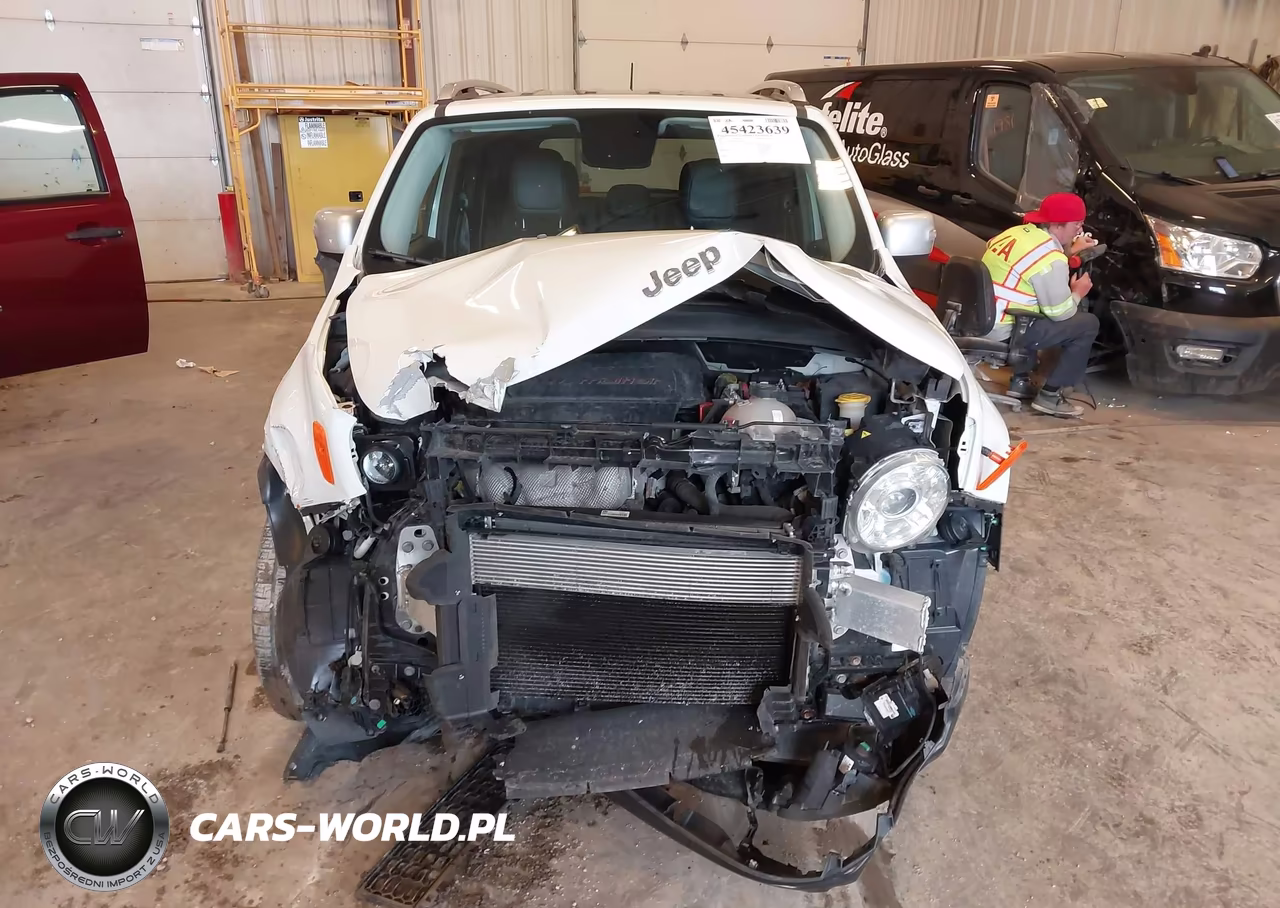 2017 Jeep Renegade Limited 4X4 VIN:ZACCJBDB3HPF54933 - 12
