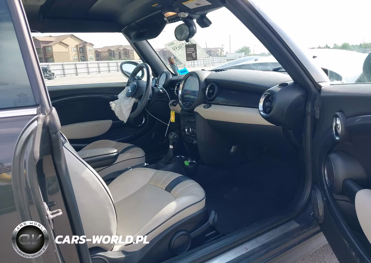 2015 Mini Convertible Cooper S VIN:WMWZP3C5XFT708546 - 5