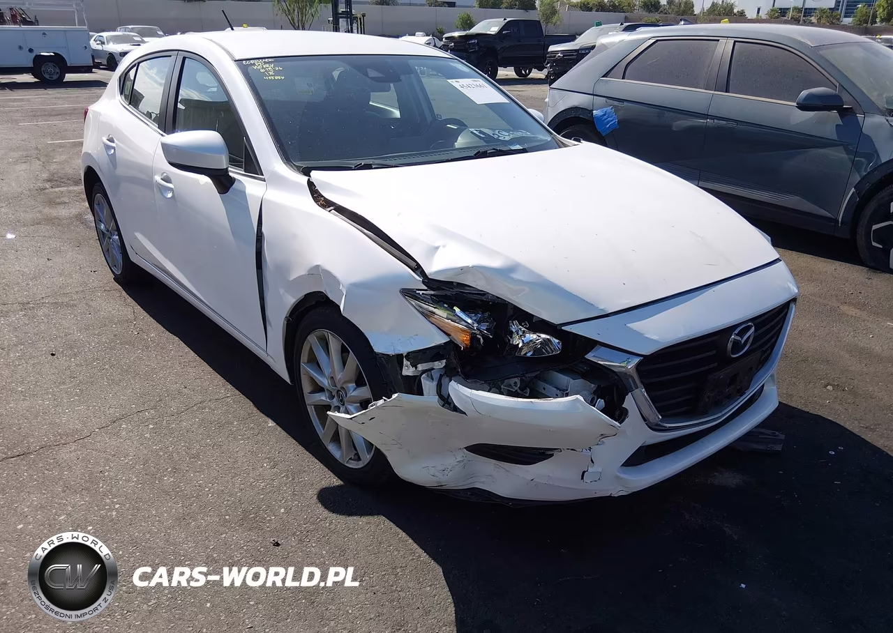 2017 Mazda Mazda3 Touring – zdjęcie 1 z 16