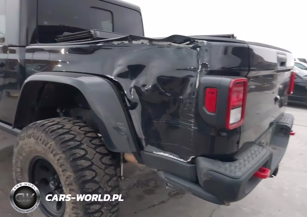 2023 Jeep Gladiator Rubicon 4X4 VIN:1C6JJTBG8PL518757 - 6