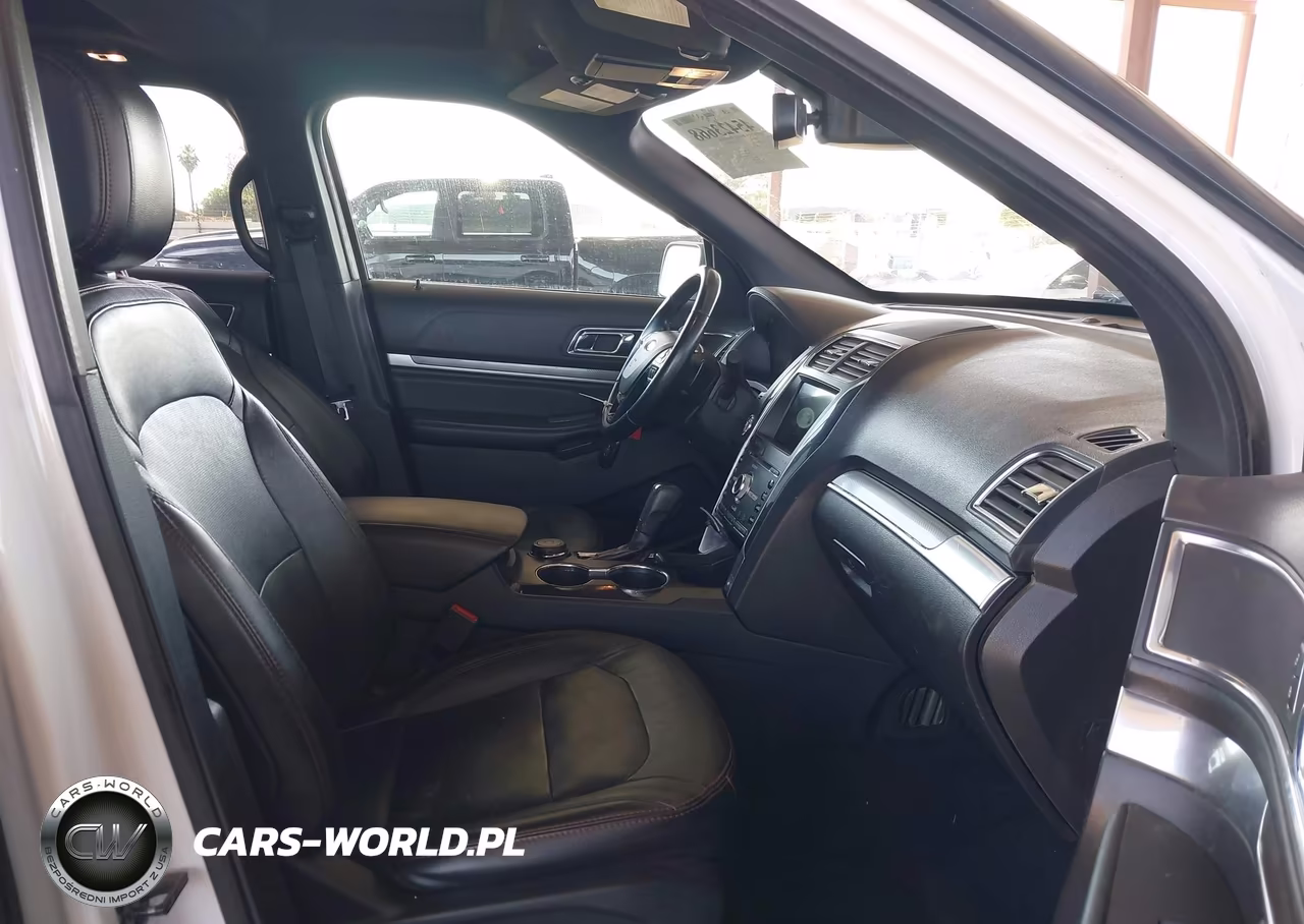 2018 Ford Explorer Sport VIN:1FM5K8GT9JGB57139 - 5