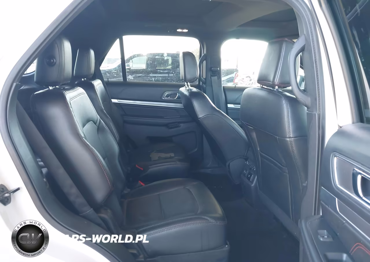 2018 Ford Explorer Sport VIN:1FM5K8GT9JGB57139 - 8